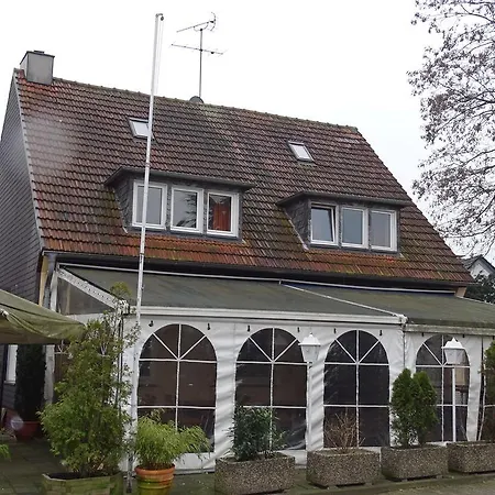 Inn Gasthaus Schnuff 2 Dusseldorf